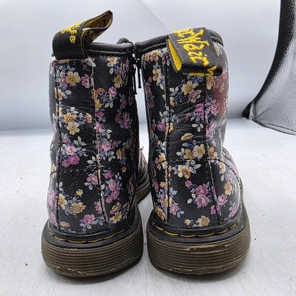 Dr. Martens Brooklee Girls Size 9 Black Floral Boots Flowers School Walking - Picture 5 of 12